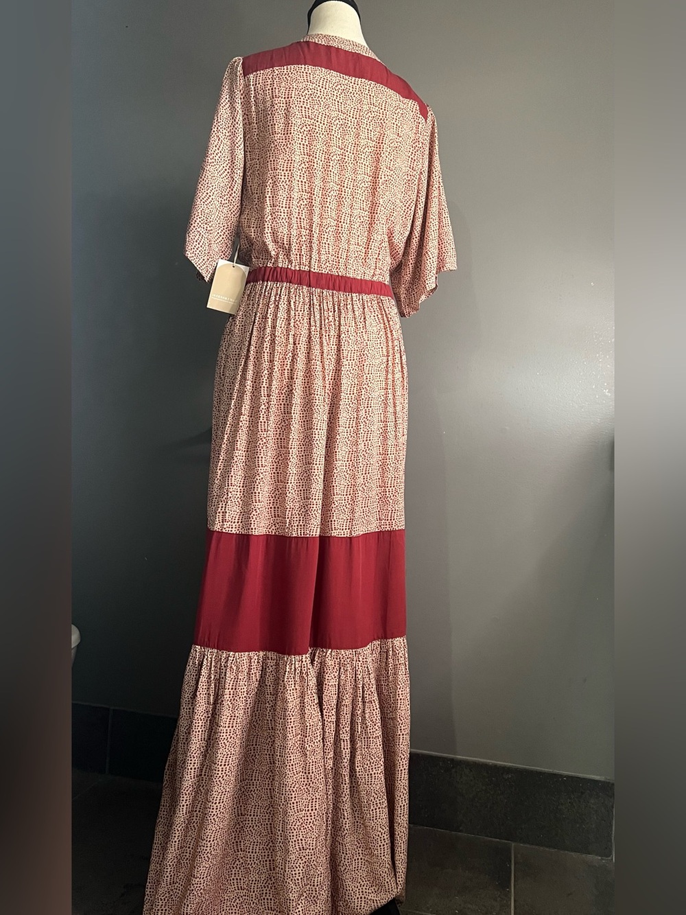 Jackson Rowe Bahama Dress in the Juno Print. Size S. NWT - Picture 8 of 16